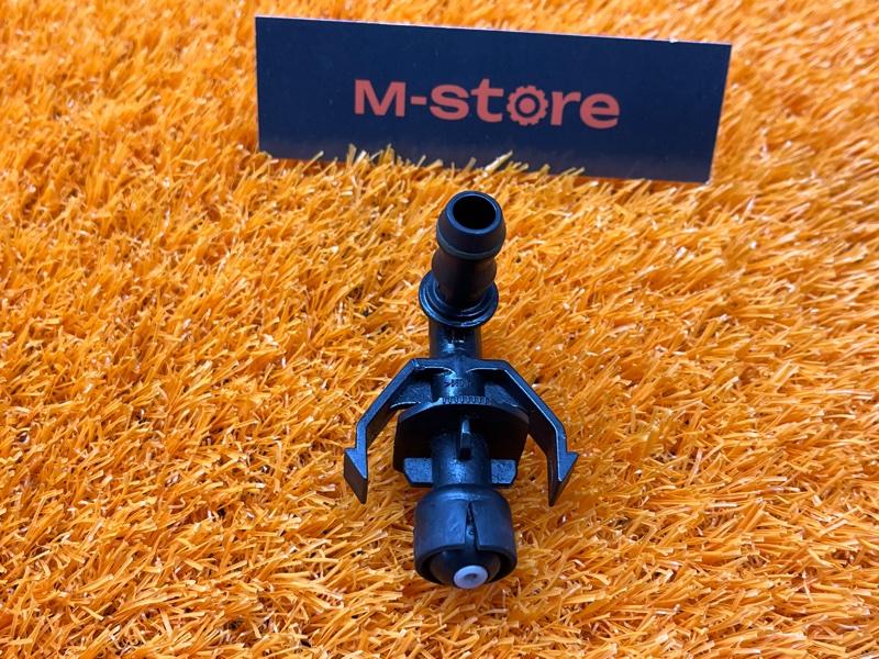 Форсунка омывателя фары, 1000 рублей, Красноярск