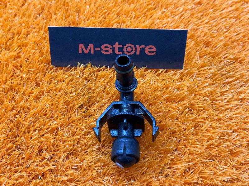 Форсунка омывателя фары, 1000 рублей, Красноярск