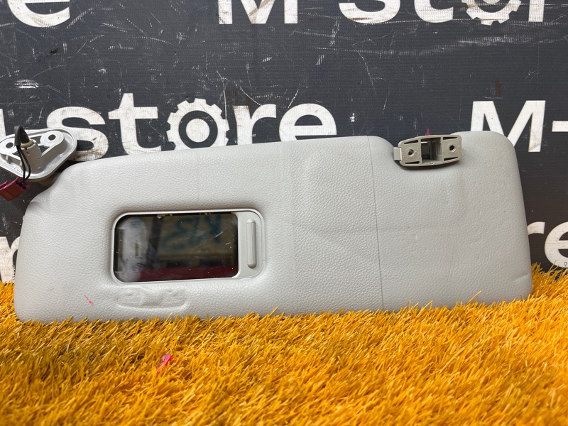 Козырек солнцезащитный, 1000 рублей, Красноярск