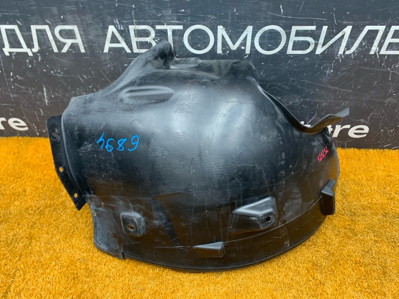 подкрылок, 2000 рублей, Красноярск