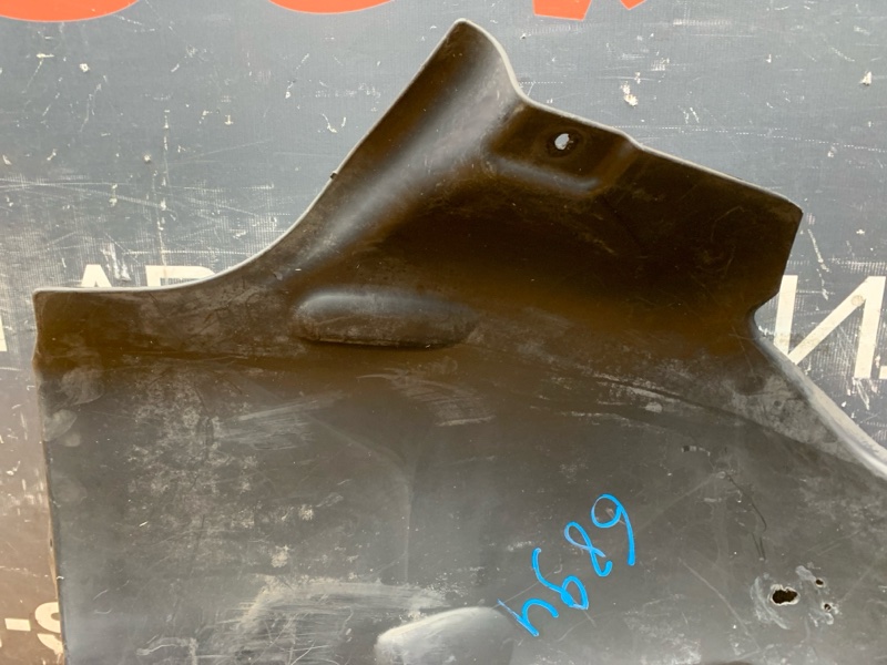 подкрылок, 1000 рублей, Красноярск