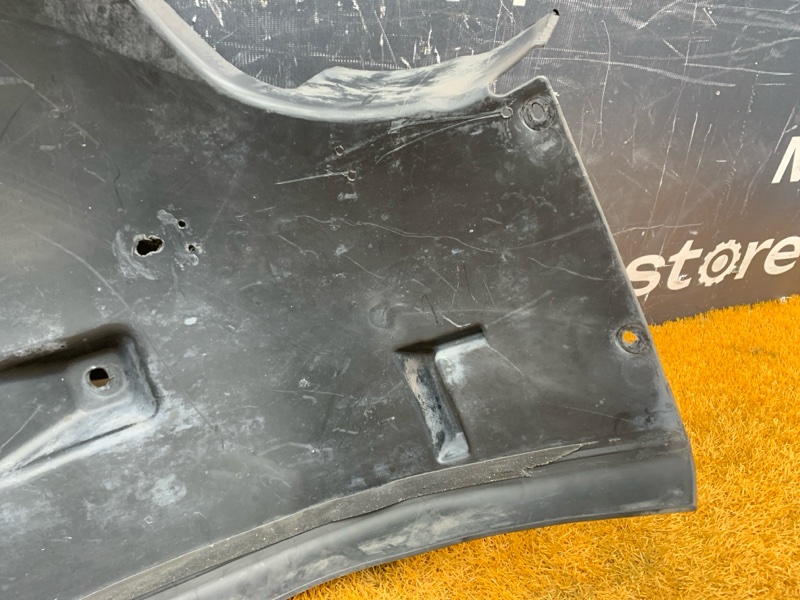 подкрылок, 1000 рублей, Красноярск