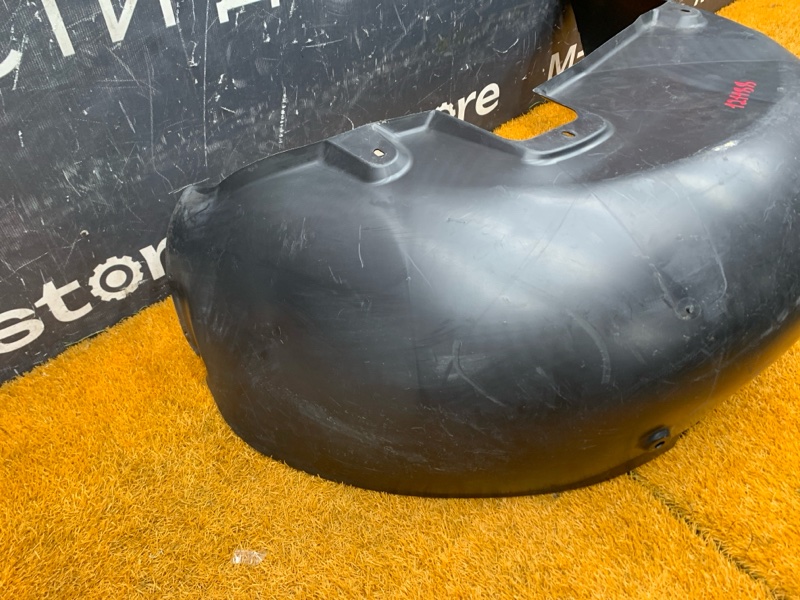 подкрылок, 1000 рублей, Красноярск