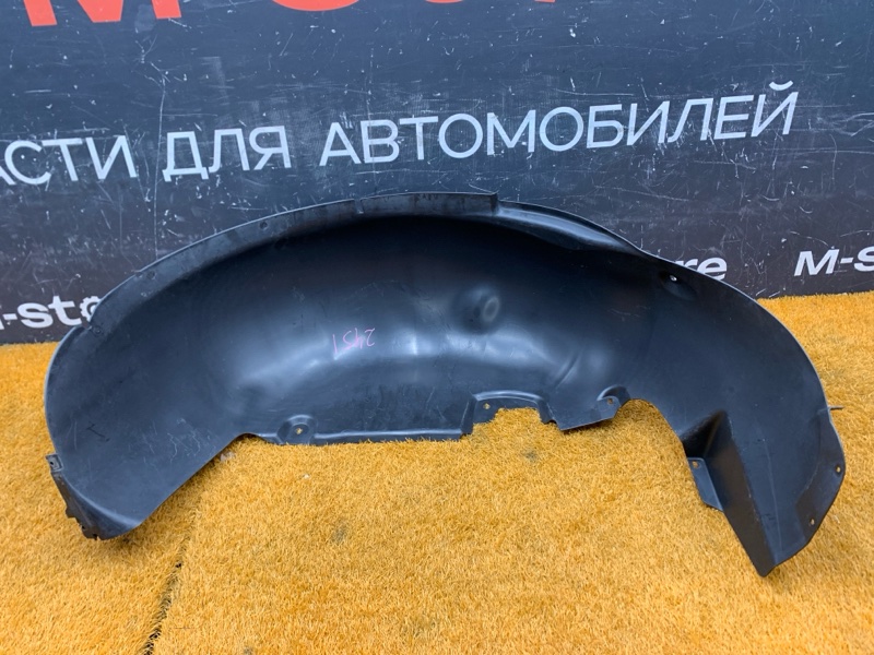 подкрылок, 1000 рублей, Красноярск