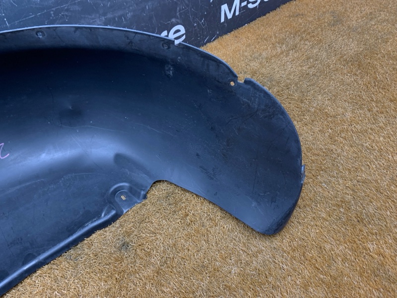 подкрылок, 1000 рублей, Красноярск