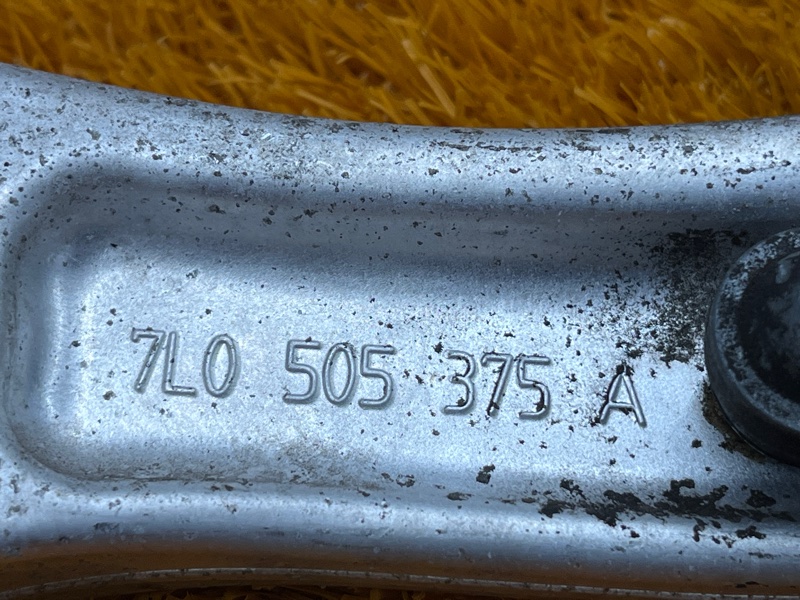 Рычаг подвески верхний, 1000 рублей, Красноярск