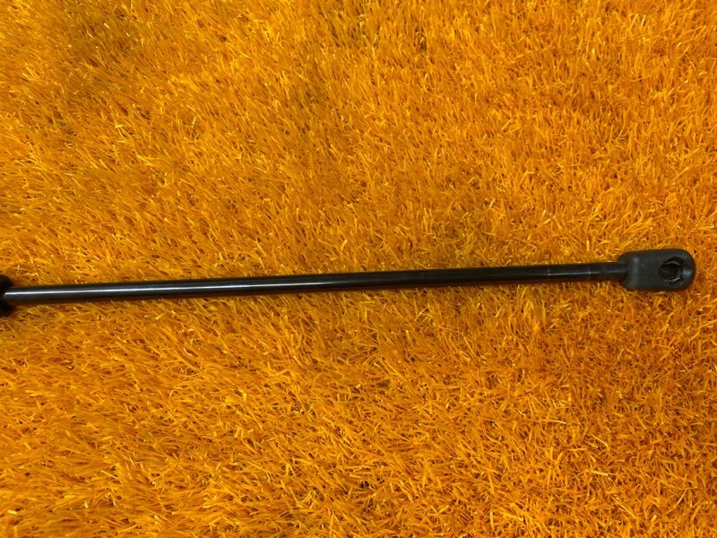 амортизатор капота, 500 рублей, Красноярск