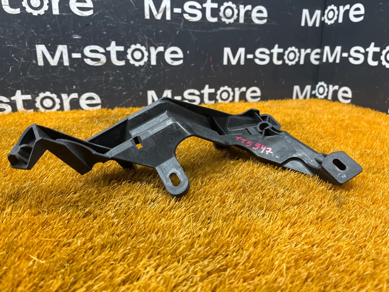 крепление бампера, 1200 рублей, Красноярск