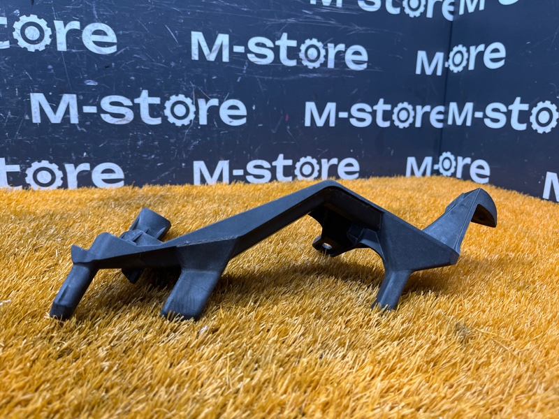 крепление бампера, 1200 рублей, Красноярск