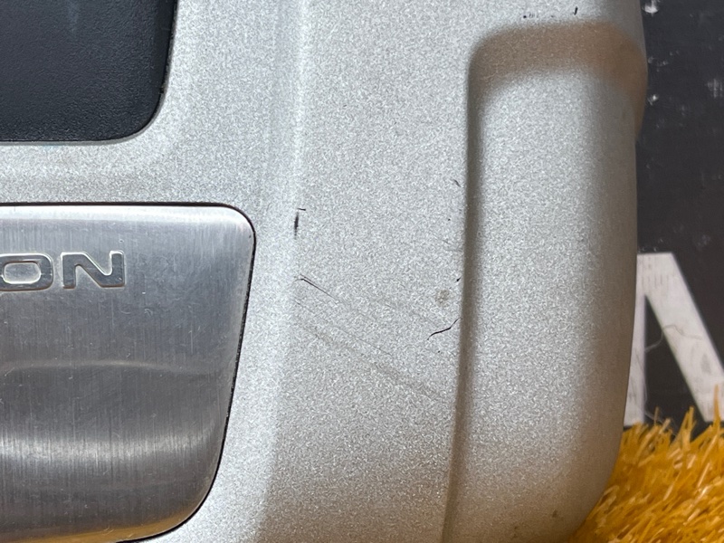 крышка двигателя, 1000 рублей, Красноярск