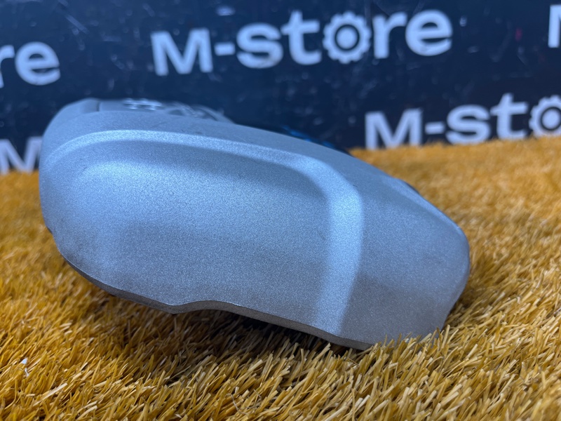 крышка двигателя, 1000 рублей, Красноярск