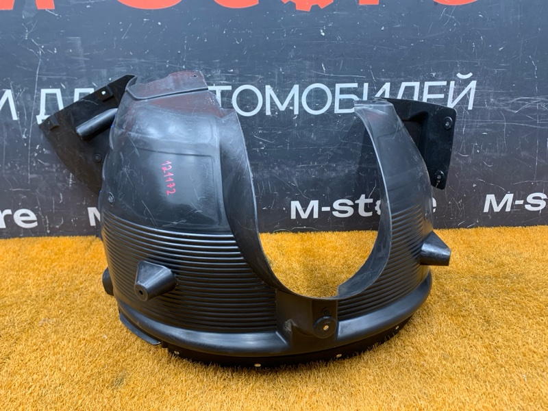 подкрылок, 2500 рублей, Красноярск