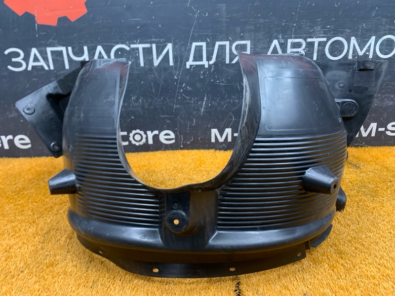 подкрылок, 2500 рублей, Красноярск