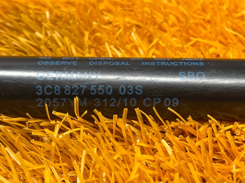 амортизатор багажника, 700 рублей, Красноярск