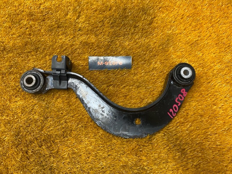 Рычаг подвески верхний, 1000 рублей, Красноярск