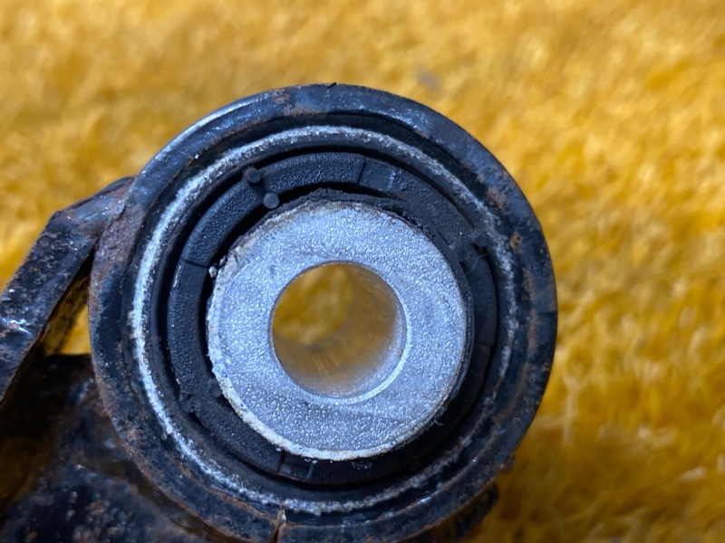 Рычаг подвески верхний, 1000 рублей, Красноярск