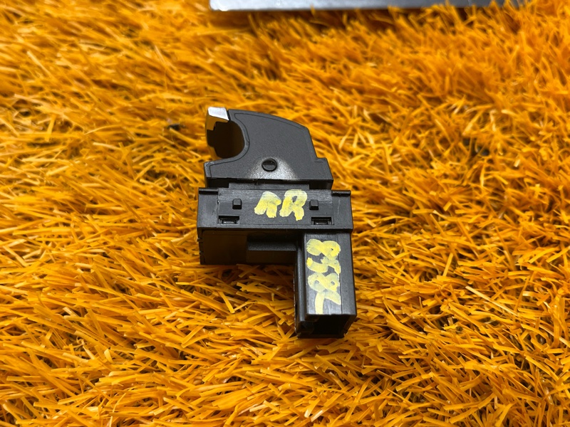 кнопка стеклоподъемника, 500 рублей, Красноярск