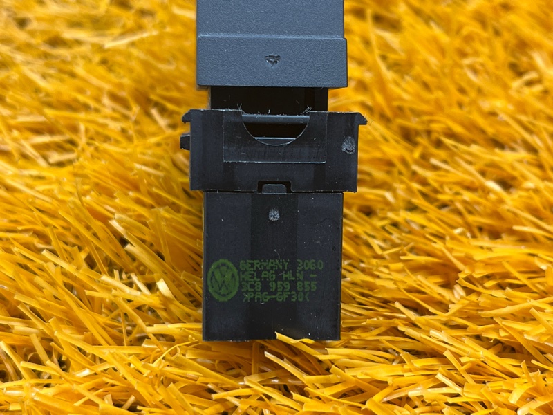 кнопка стеклоподъемника, 500 рублей, Красноярск