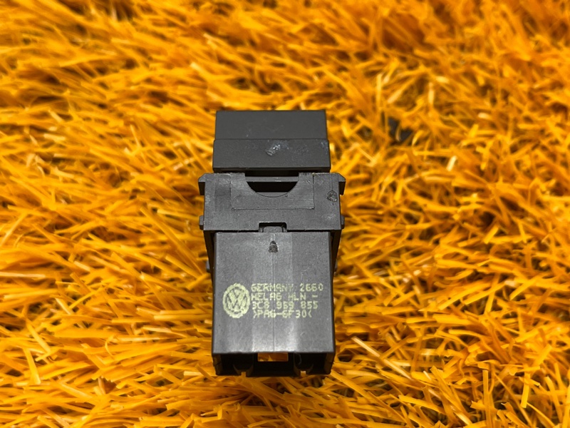 кнопка стеклоподъемника, 500 рублей, Красноярск