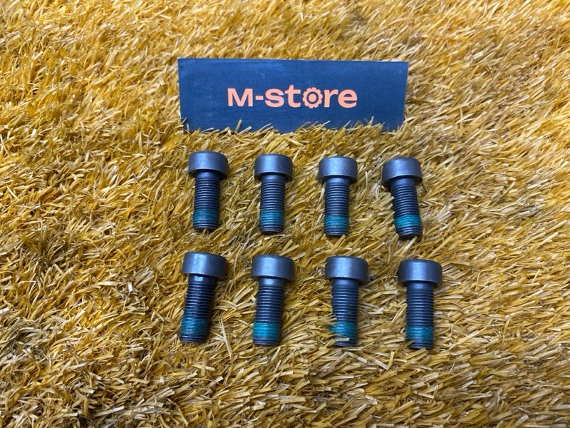 болт гидротрансформатора, 800 рублей, Красноярск