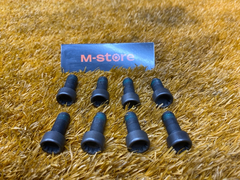 болт гидротрансформатора, 800 рублей, Красноярск