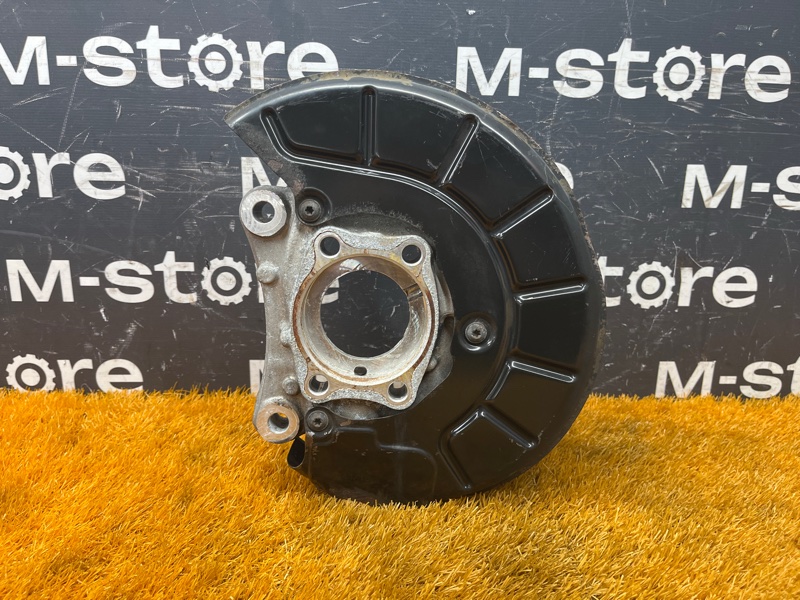 кулак поворотный, 1500 рублей, Красноярск