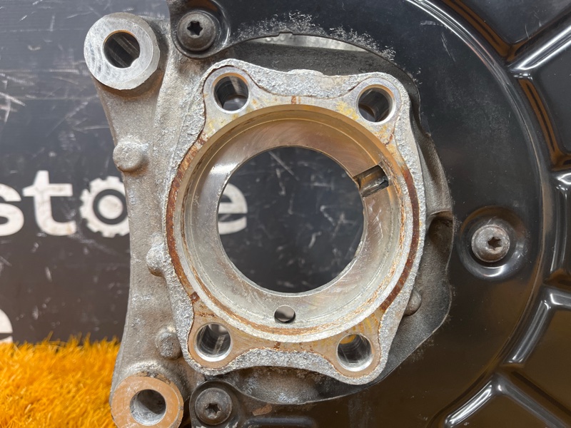 кулак поворотный, 1500 рублей, Красноярск