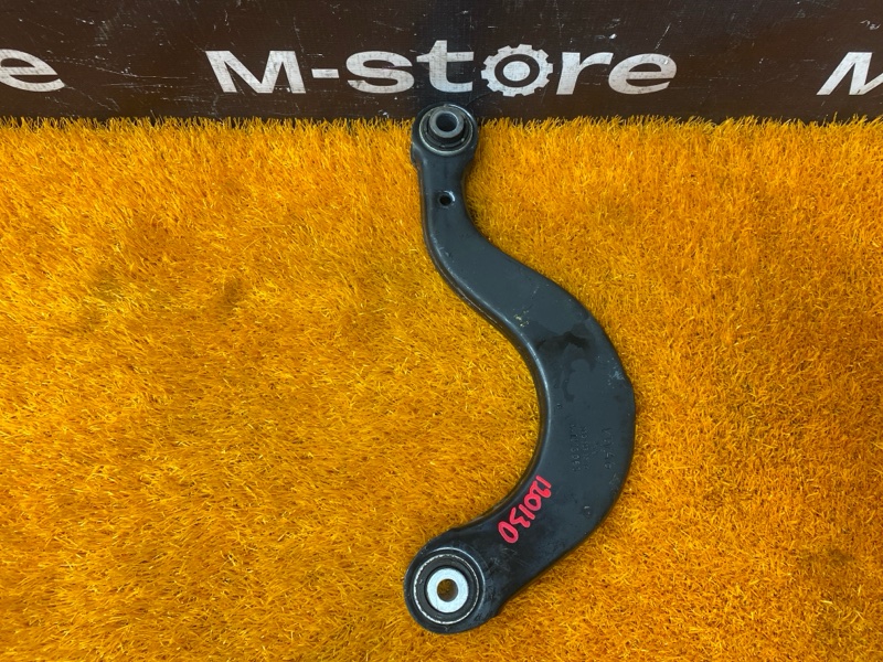 Рычаг подвески верхний, 1000 рублей, Красноярск