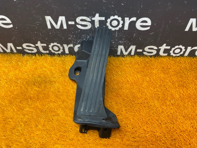 педаль газа, 900 рублей, Красноярск