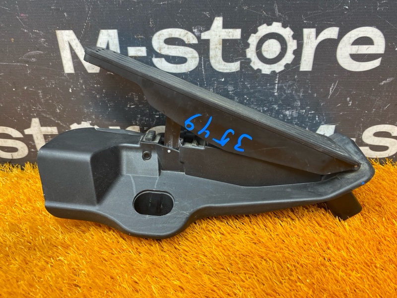 педаль газа, 900 рублей, Красноярск