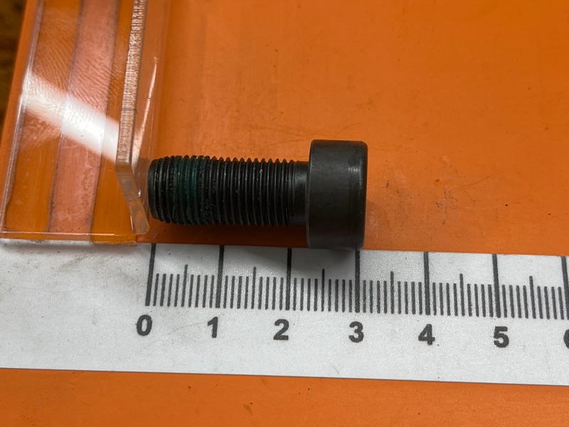 болт гидротрансформатора, 600 рублей, Красноярск