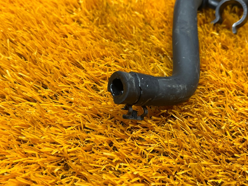 Патрубок системы охлаждения, 500 рублей, Красноярск