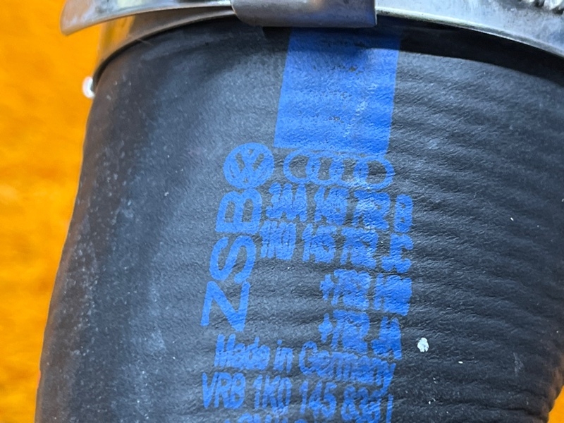 Патрубок интеркулера, 500 рублей, Красноярск