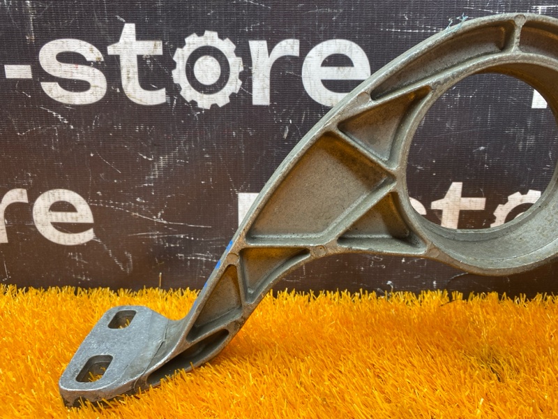 кронштейн, 500 рублей, Красноярск