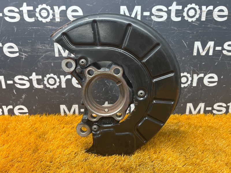 кулак поворотный, 1200 рублей, Красноярск