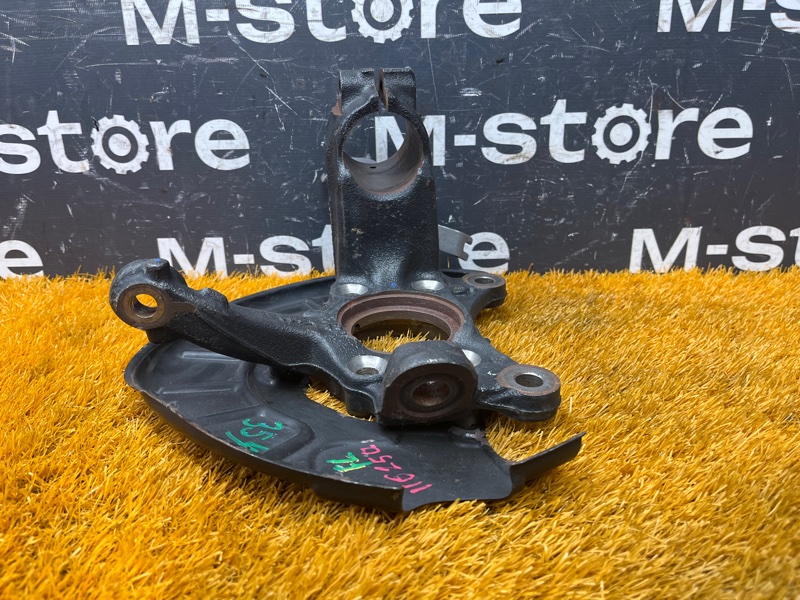 кулак поворотный, 1200 рублей, Красноярск