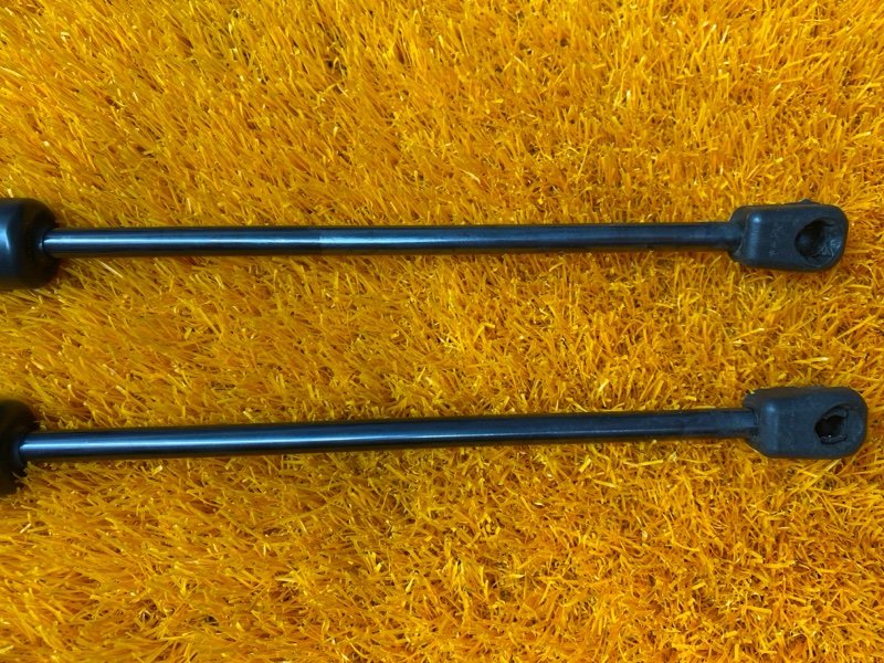 амортизатор багажника, 600 рублей, Красноярск