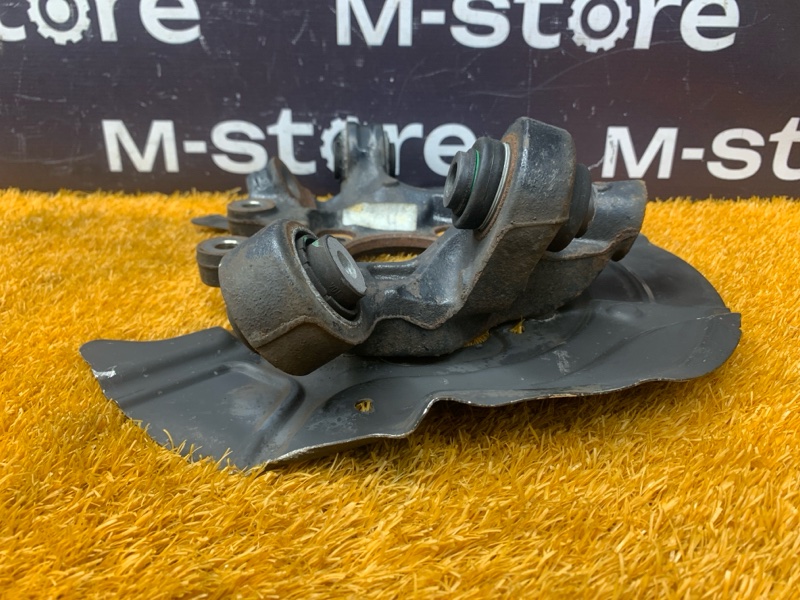 кулак поворотный, 2000 рублей, Красноярск