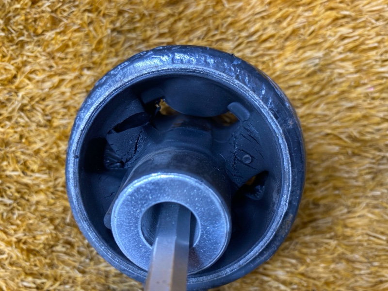 Рычаг подвески нижний, 1400 рублей, Красноярск