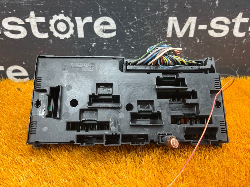 блок предохранителей, 2000 рублей, Красноярск