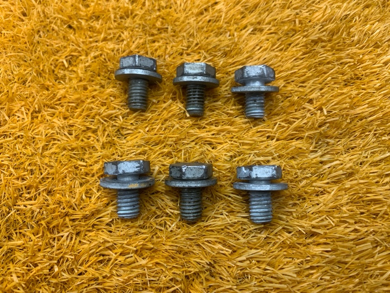 болт гидротрансформатора, 600 рублей, Красноярск