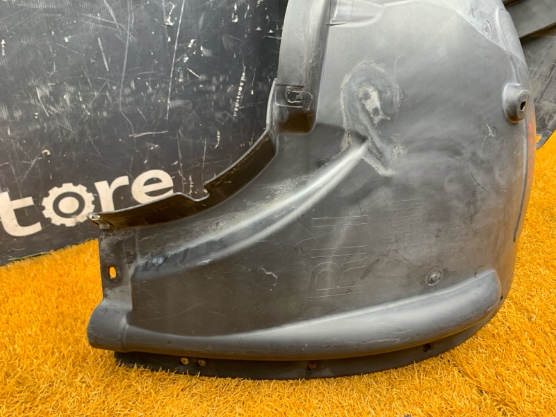 подкрылок, 5000 рублей, Красноярск