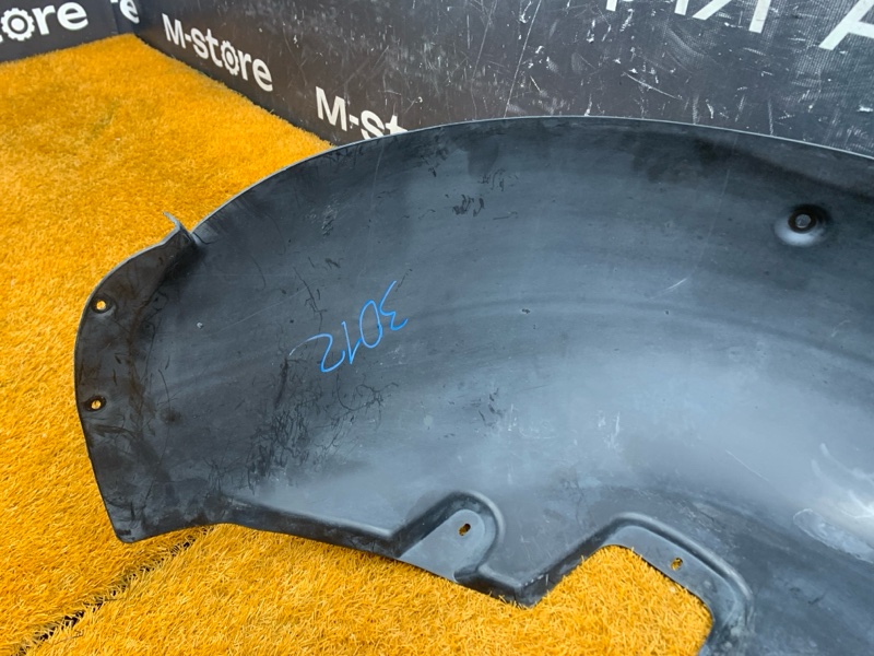 подкрылок, 1000 рублей, Красноярск