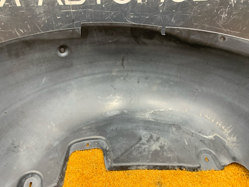 подкрылок, 1000 рублей, Красноярск