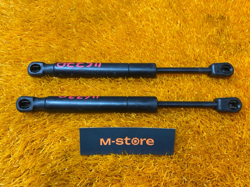 Амортизатор стекла багажника, 500 рублей, Красноярск