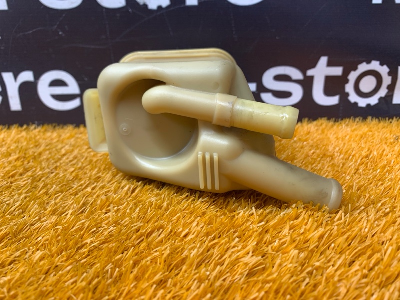 бачок гидроусилителя, 500 рублей, Красноярск