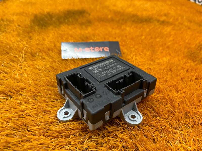 Блок управления дверью, 1000 рублей, Красноярск