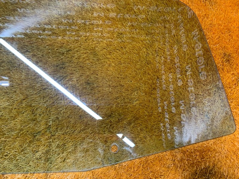 Стекло боковое, 1500 рублей, Красноярск