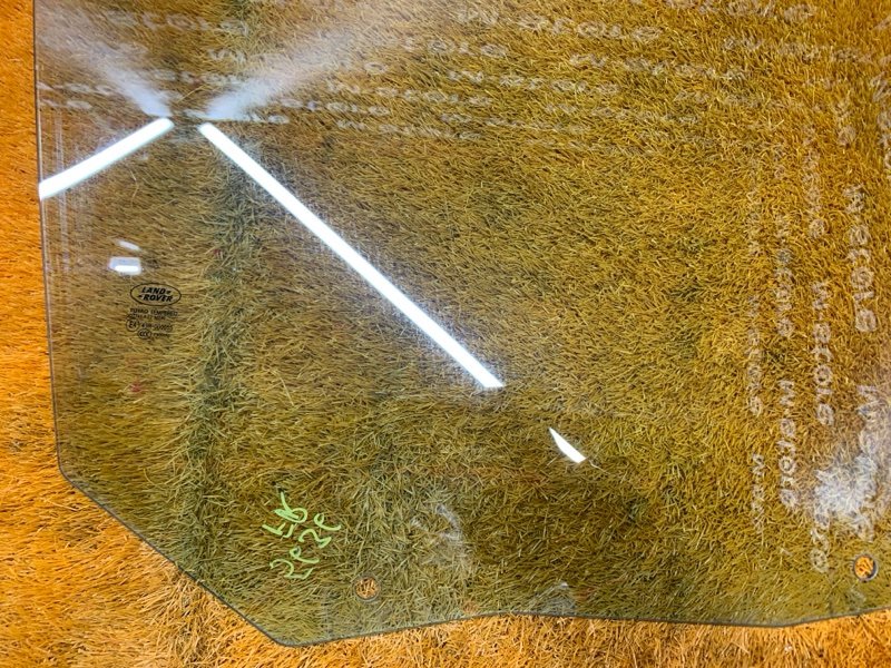 Стекло боковое, 1500 рублей, Красноярск