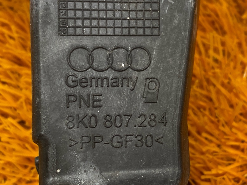 крепление бампера, 1000 рублей, Красноярск